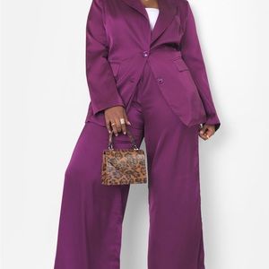 Eggplant wide-leg REBDOLLS suit. Fits size 22 or 24. Only worn twice.